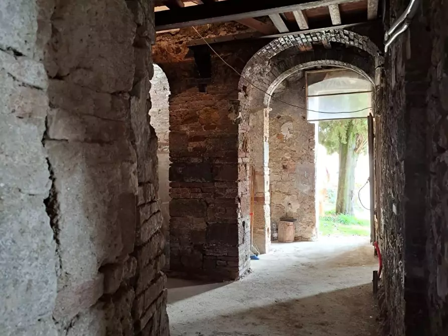 Immagine 22 di Casa colonica in vendita  a Colle Di Val D'elsa