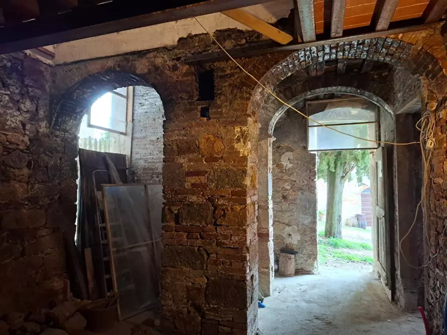 Immagine 7 di Casa colonica in vendita  a Colle Di Val D'elsa