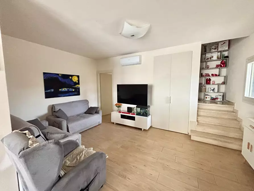 Immagine 4 di Casa bifamiliare in vendita  a San Miniato