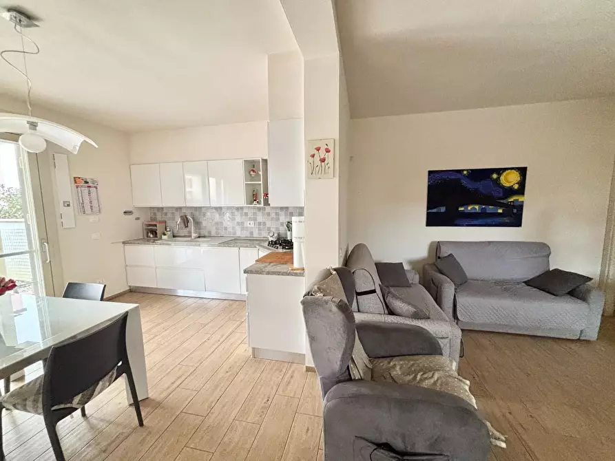 Immagine 6 di Casa bifamiliare in vendita  a San Miniato