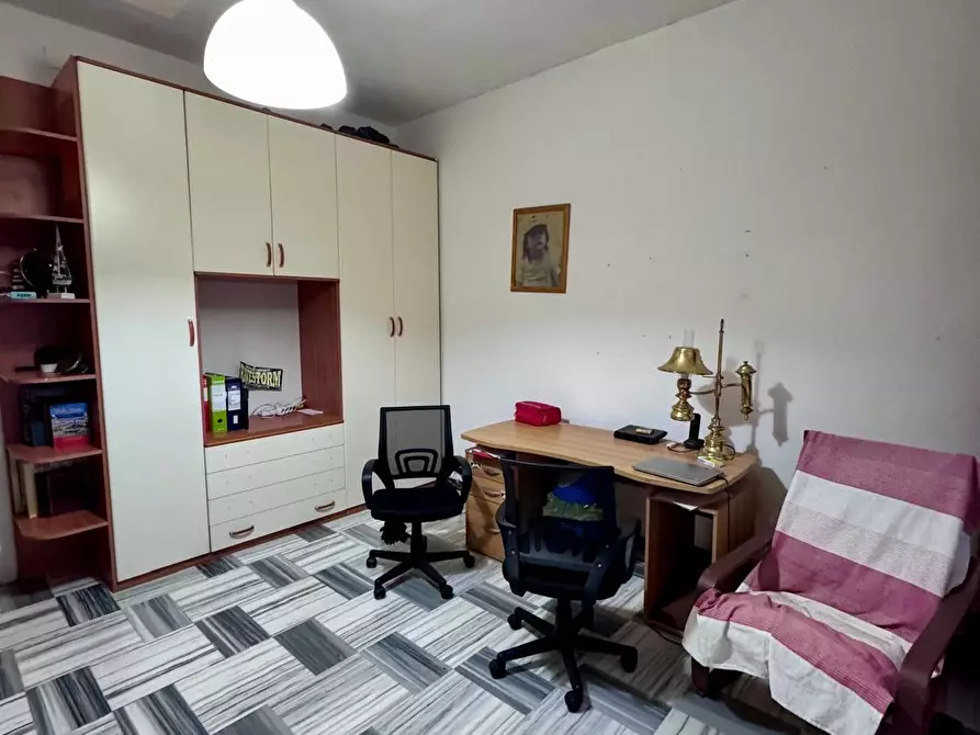 Immagine 8 di Appartamento in vendita  a Massa