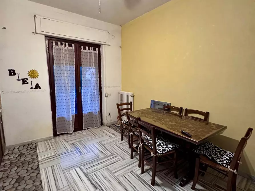 Immagine 6 di Appartamento in vendita  a Massa