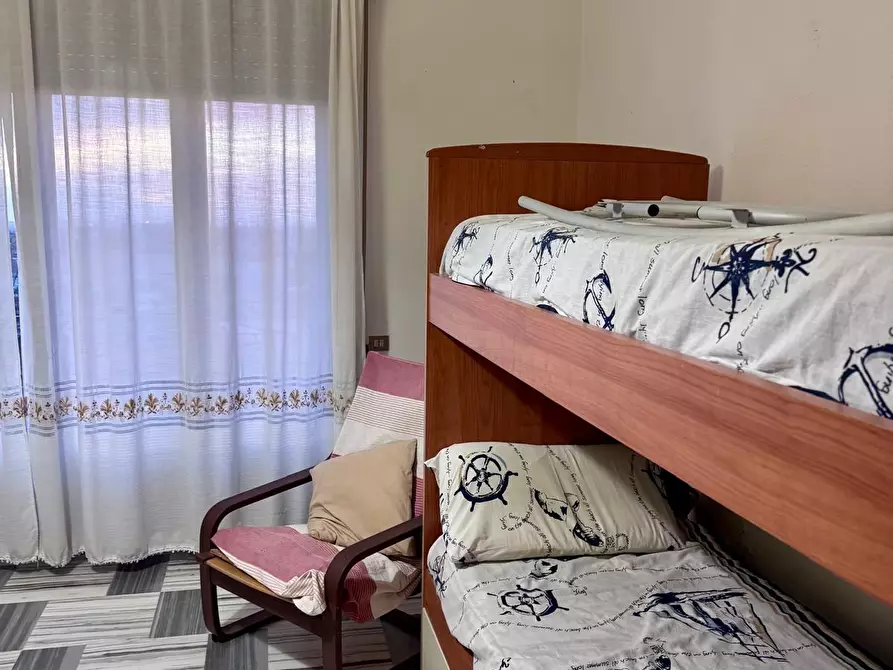 Immagine 12 di Appartamento in vendita  a Massa