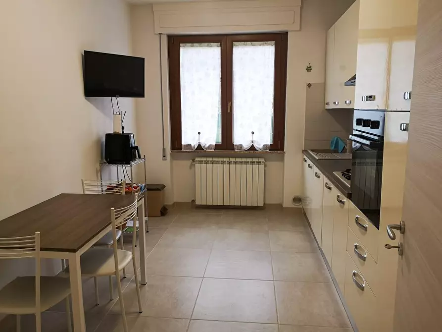 Immagine 7 di Appartamento in vendita  a Massa