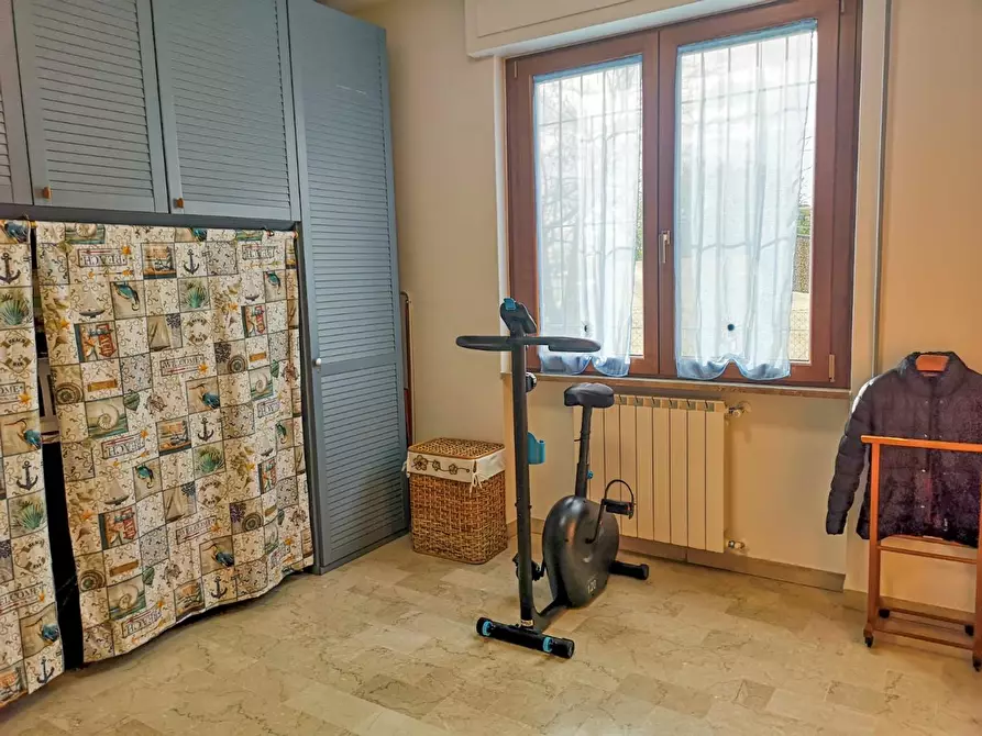 Immagine 19 di Appartamento in vendita  a Massa