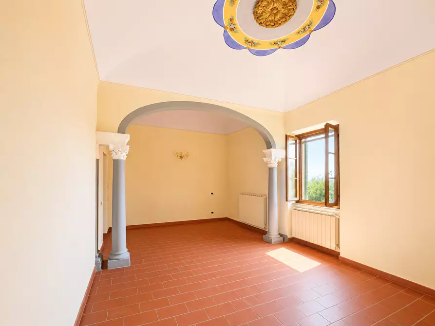 Immagine 20 di Casa colonica in vendita  a Poggibonsi