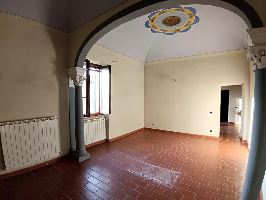 Immagine 19 di Casa colonica in vendita  a Poggibonsi
