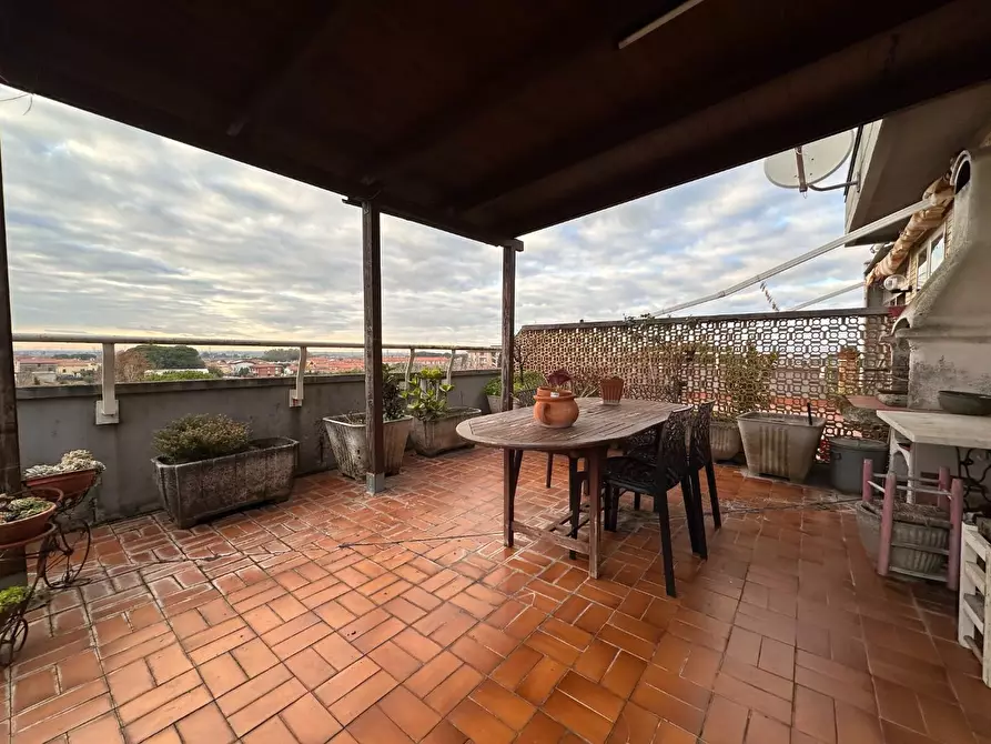 Immagine 24 di Appartamento in vendita  a Collesalvetti