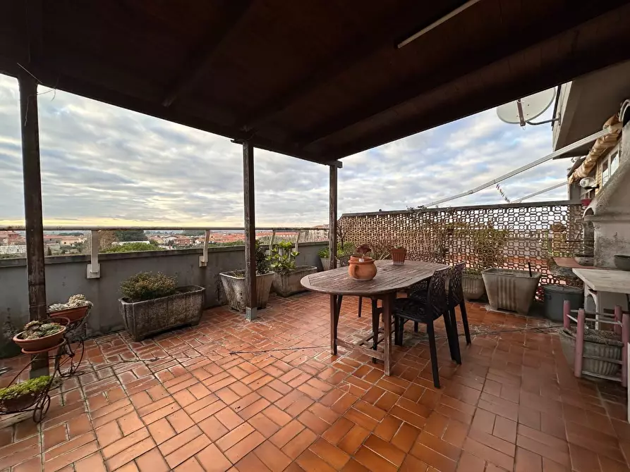 Immagine 23 di Appartamento in vendita  a Collesalvetti