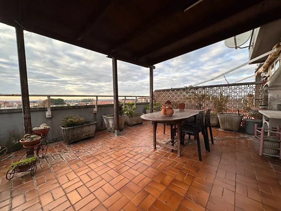 Immagine 22 di Appartamento in vendita  a Collesalvetti