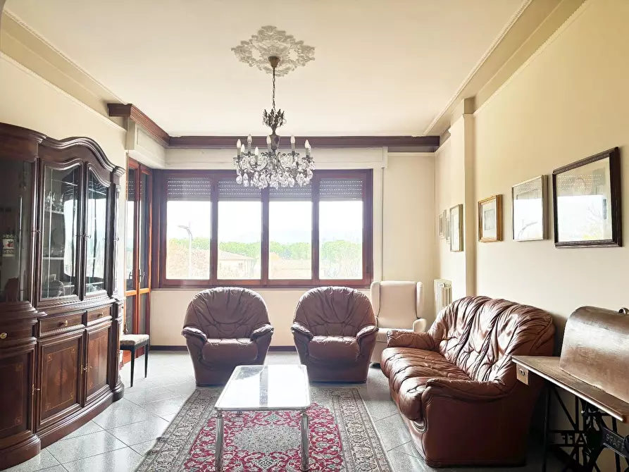 Immagine 2 di Appartamento in vendita  a Empoli