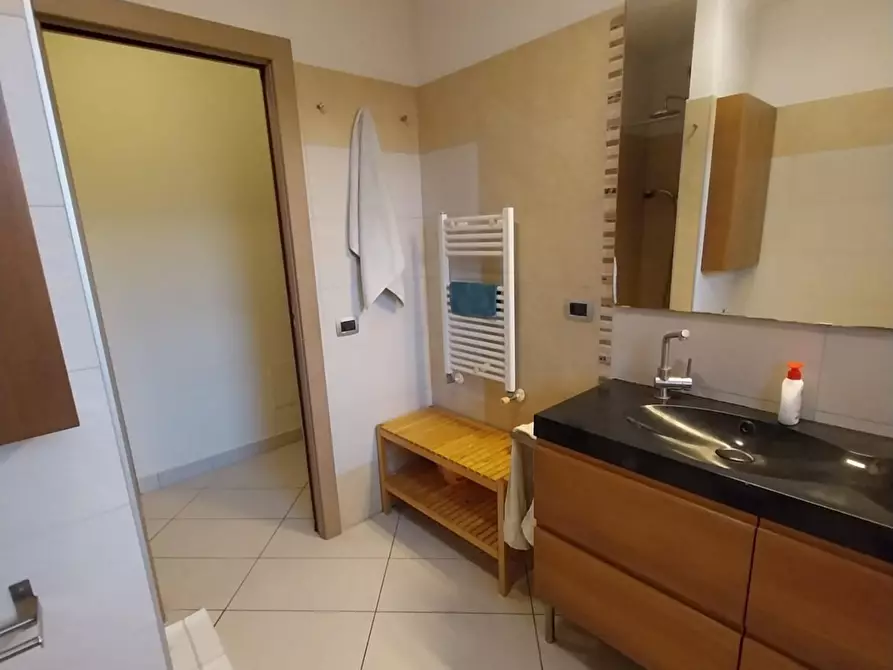 Immagine 26 di Appartamento in vendita  a Vicopisano