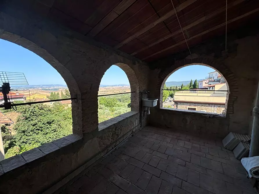 Immagine 1 di Appartamento in vendita  a Chianni