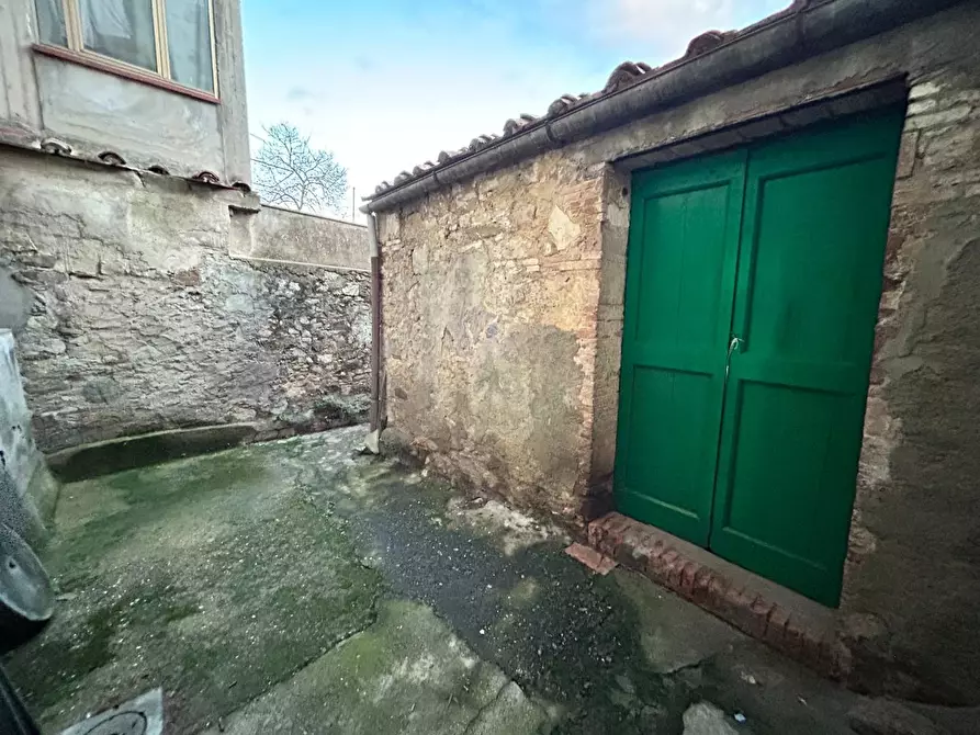 Immagine 33 di Appartamento in vendita  a Chianni