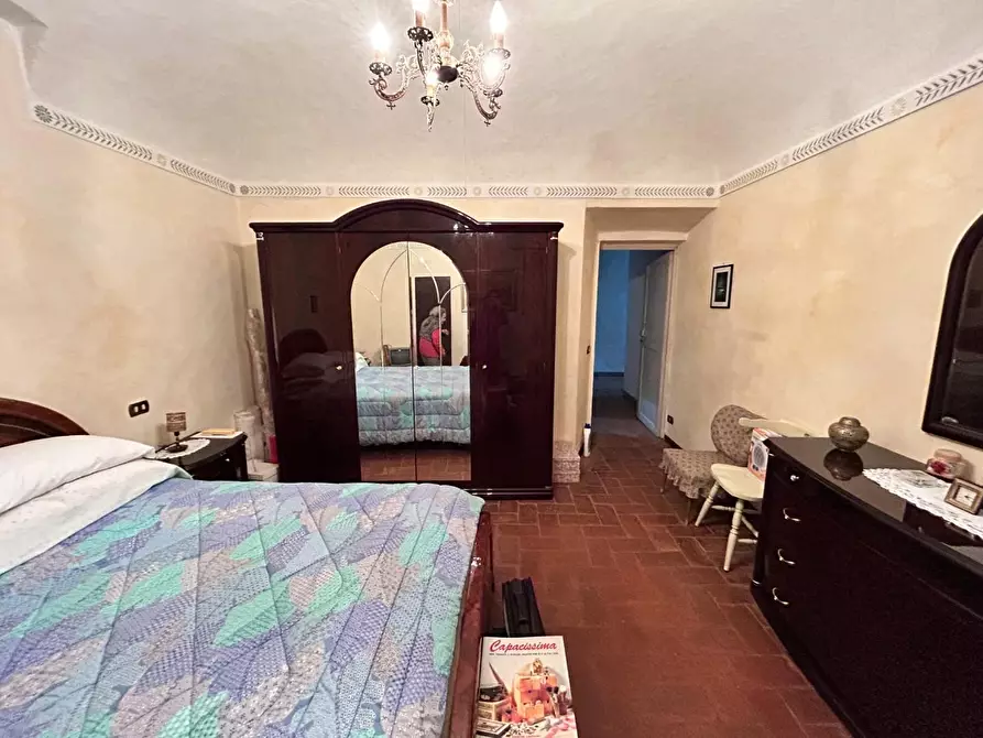 Immagine 21 di Appartamento in vendita  a Chianni