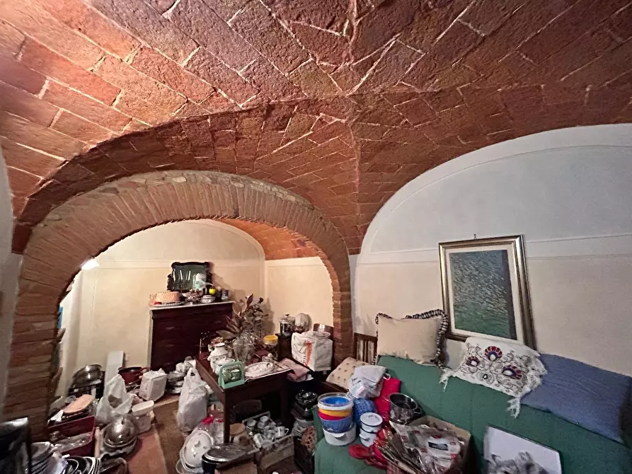 Immagine 26 di Appartamento in vendita  a Chianni