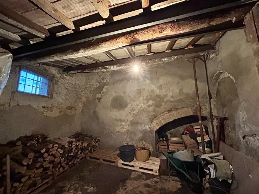 Immagine 35 di Appartamento in vendita  a Chianni