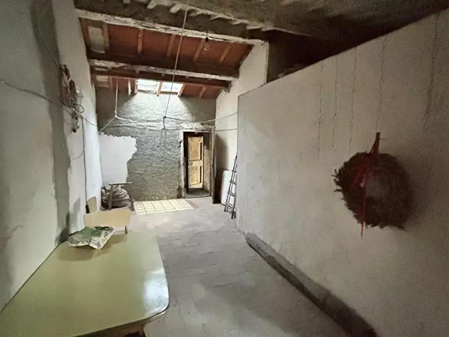 Immagine 19 di Appartamento in vendita  a Chianni