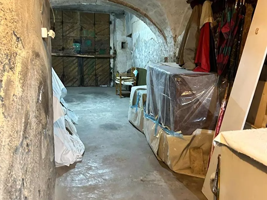 Immagine 28 di Appartamento in vendita  a Chianni