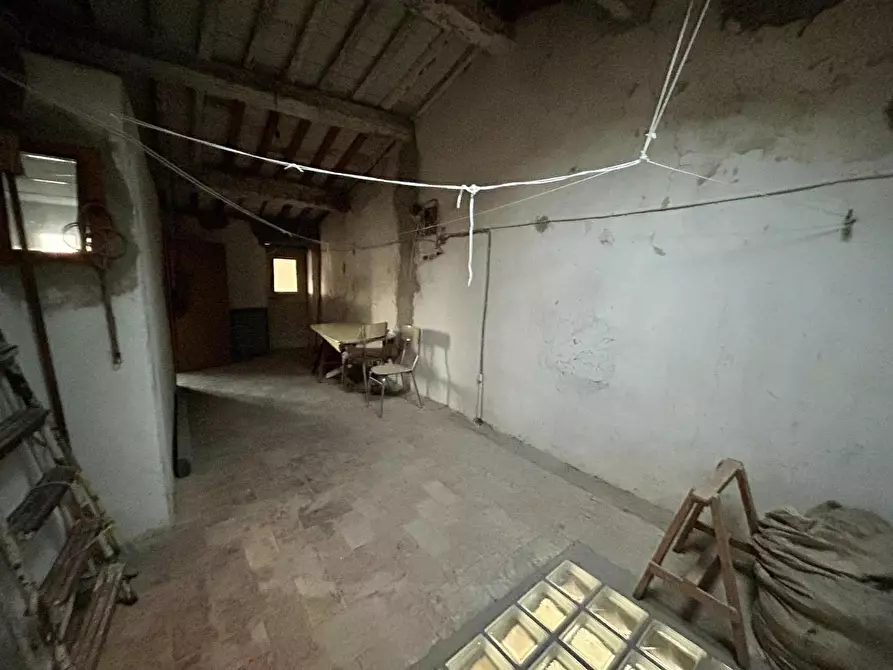 Immagine 18 di Appartamento in vendita  a Chianni