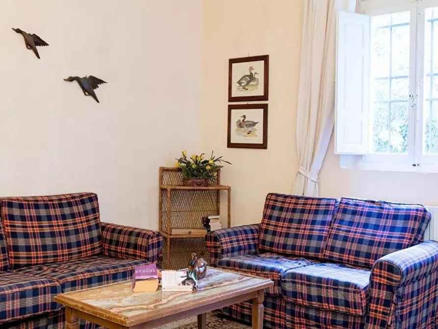 Immagine 9 di Casa colonica in vendita  a Peccioli