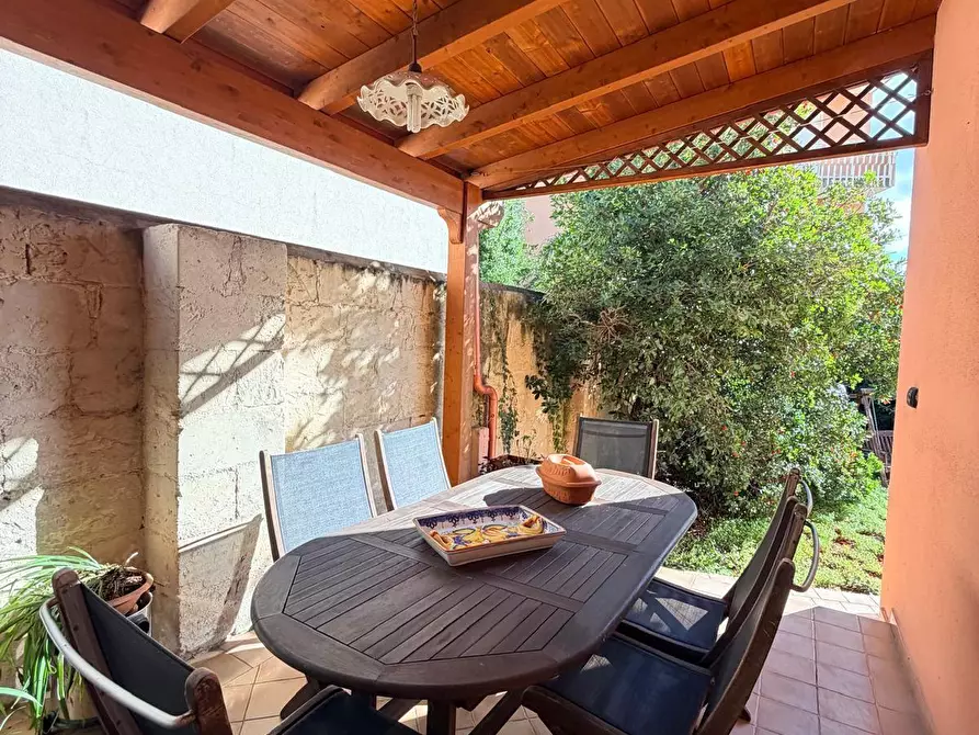 Immagine 50 di Appartamento in vendita  a Lecce