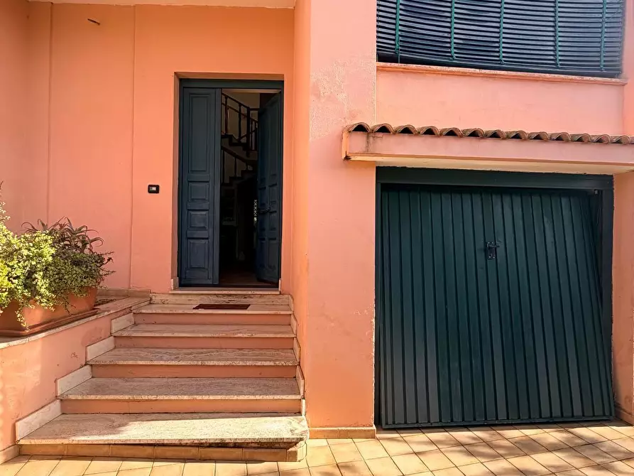 Immagine 4 di Appartamento in vendita  a Lecce