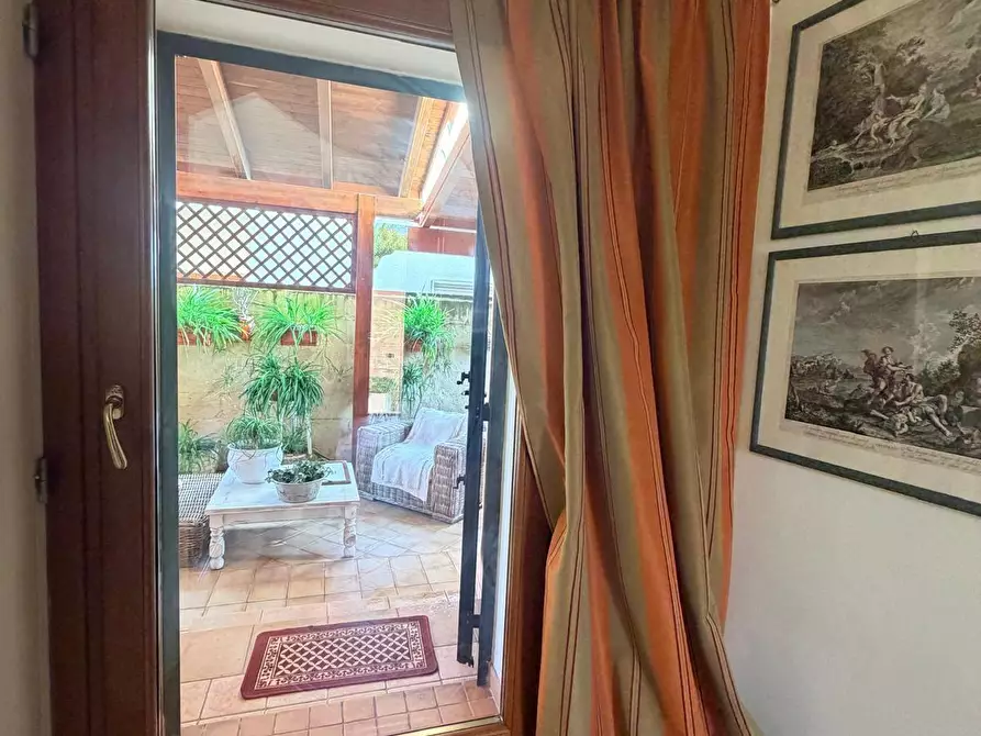 Immagine 18 di Appartamento in vendita  a Lecce