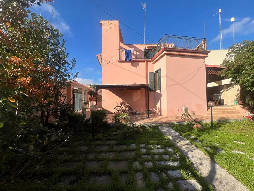 Immagine 52 di Appartamento in vendita  a Lecce