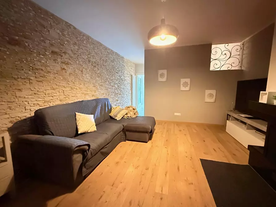 Immagine 2 di Villetta a schiera in vendita  a Terricciola