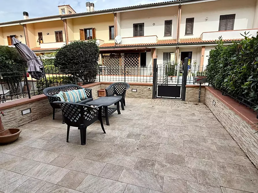 Immagine 29 di Villetta a schiera in vendita  a Terricciola