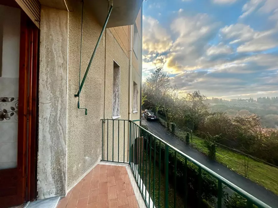 Immagine 9 di Appartamento in vendita  a Siena