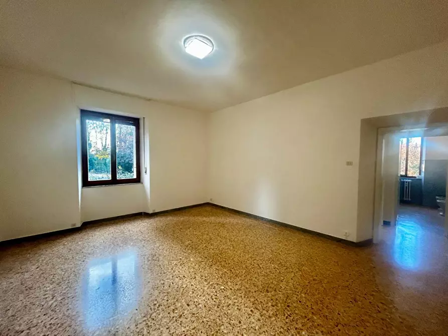 Immagine 1 di Appartamento in vendita  a Siena