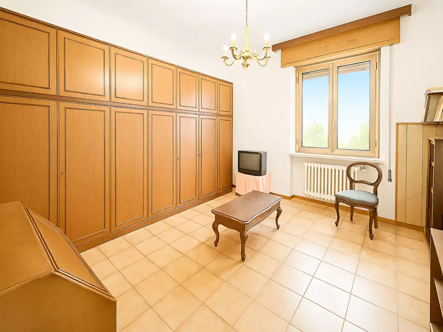 Immagine 7 di Appartamento in vendita  a Pisa