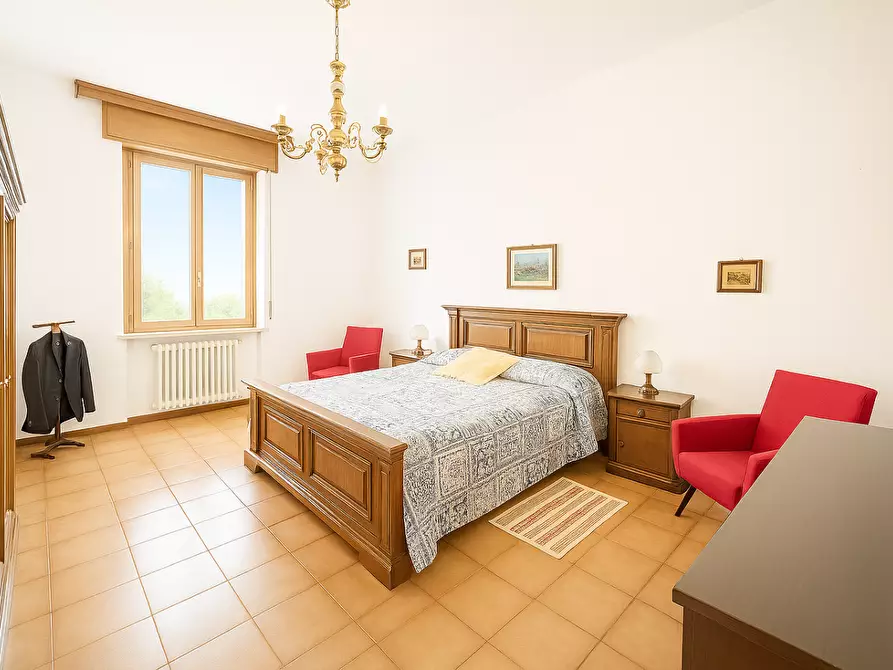 Immagine 4 di Appartamento in vendita  a Pisa