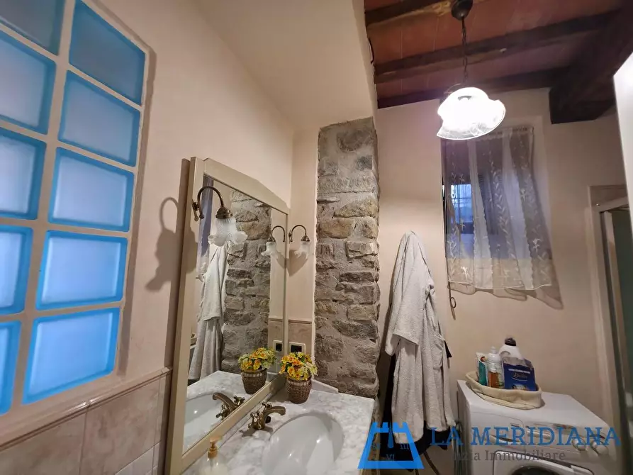 Immagine 11 di Appartamento in vendita  a Lamporecchio