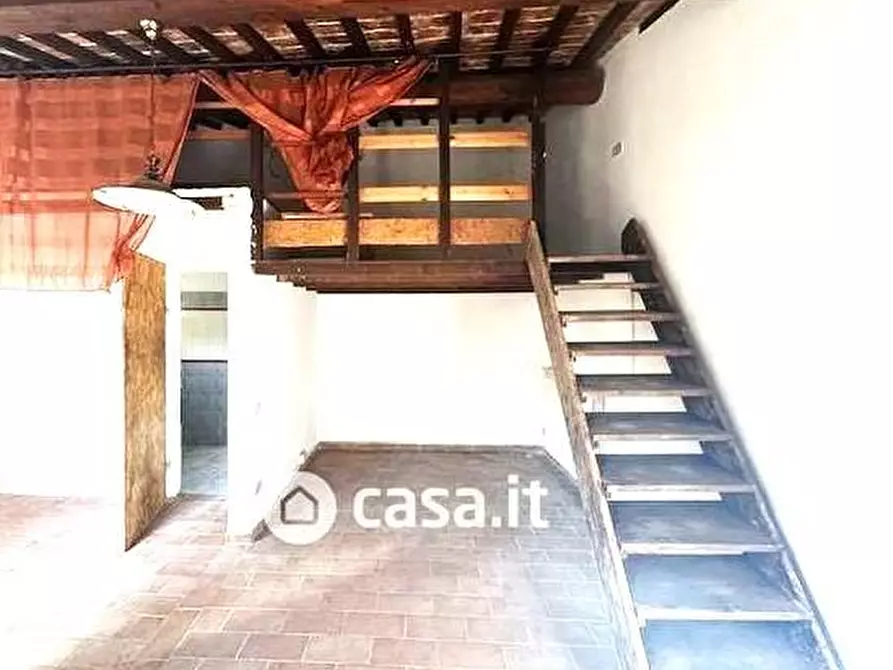 Immagine 6 di Appartamento in vendita  a Pisa