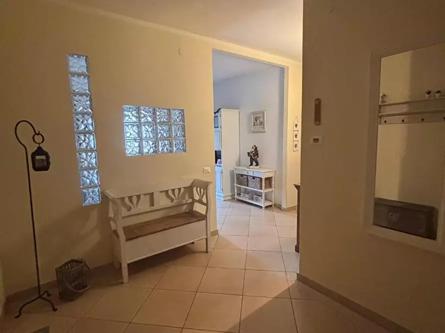 Immagine 7 di Appartamento in vendita  a Carrara