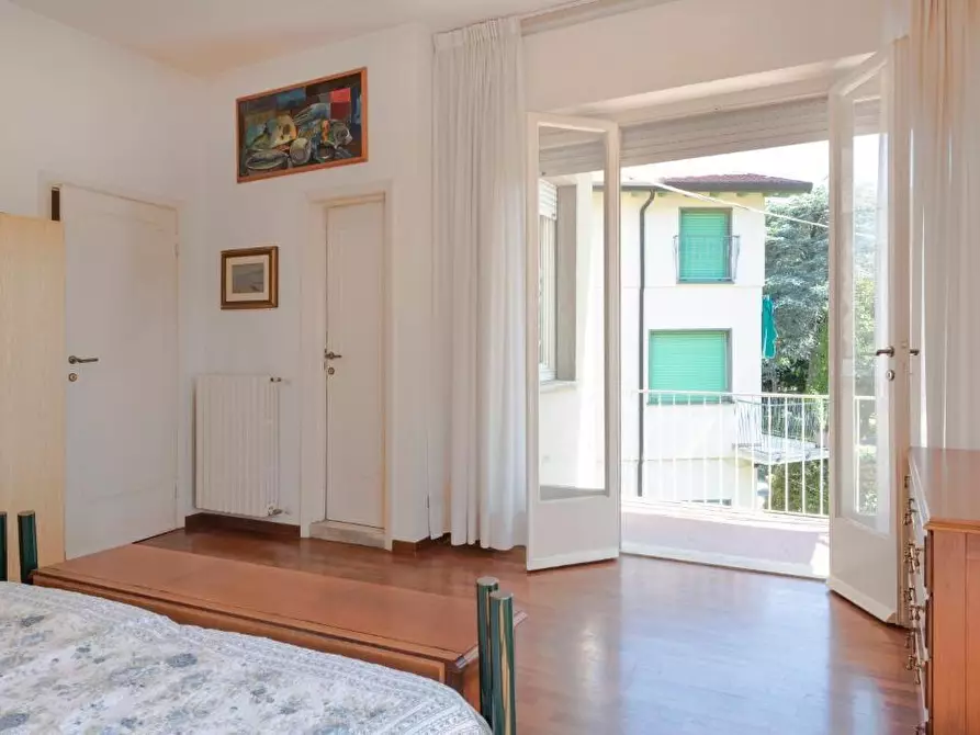 Immagine 25 di Appartamento in affitto  a Viareggio