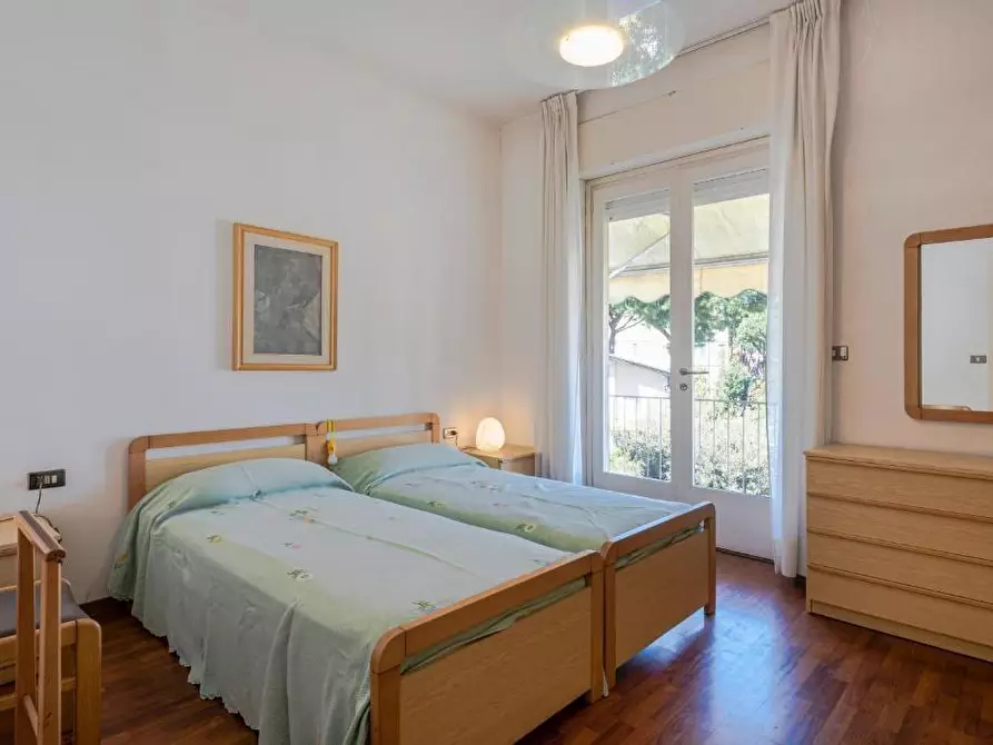 Immagine 21 di Appartamento in affitto  a Viareggio