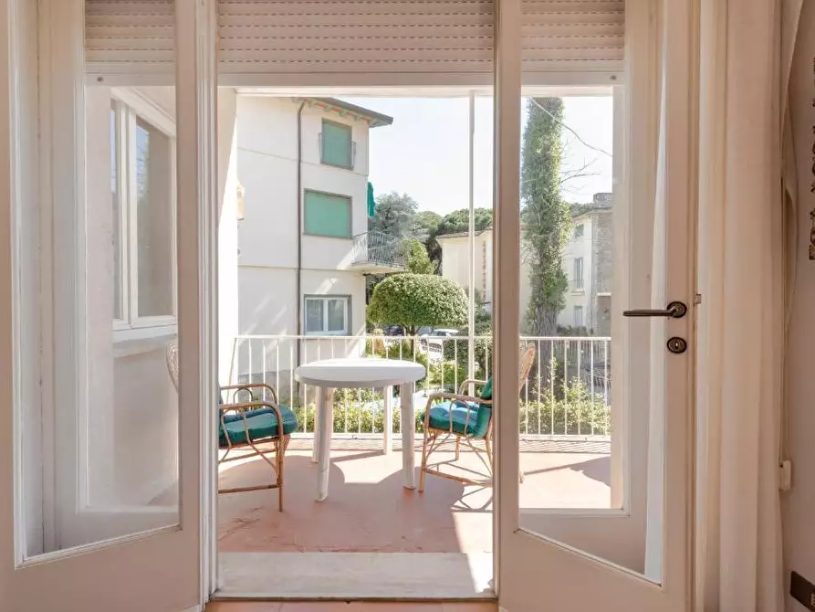 Immagine 8 di Appartamento in affitto  a Viareggio