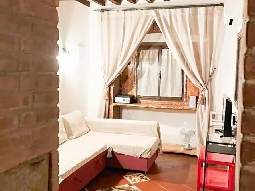 Immagine 4 di Terratetto in vendita  a Pisa