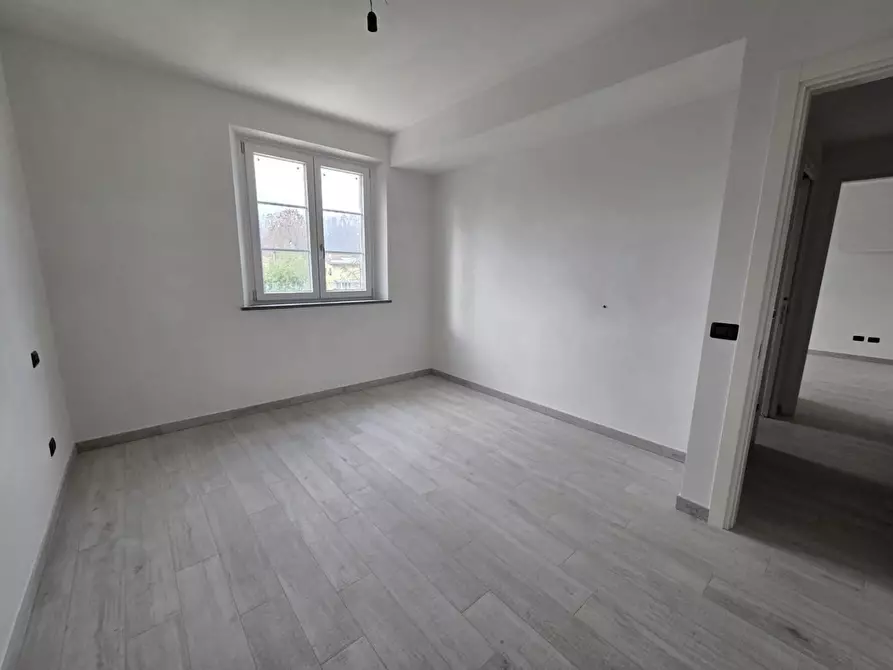 Immagine 24 di Villa in vendita  a Capannori