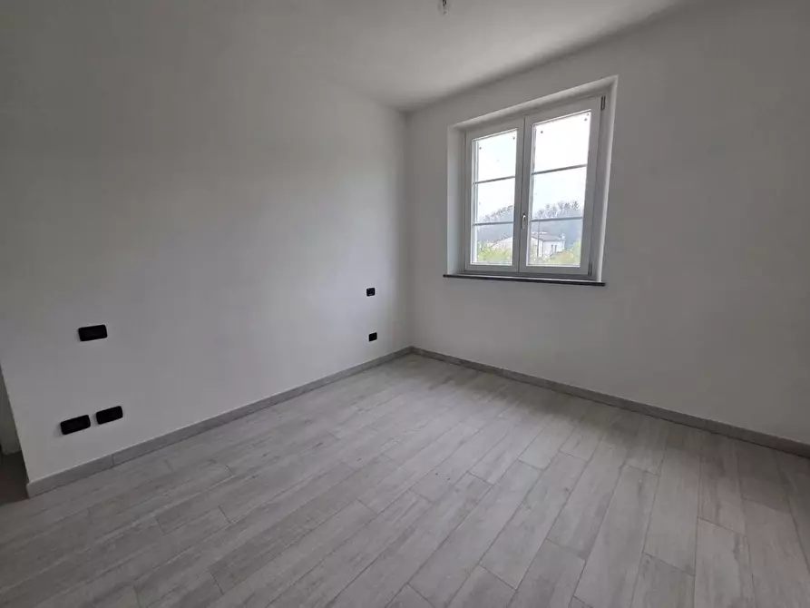 Immagine 15 di Villa in vendita  a Capannori