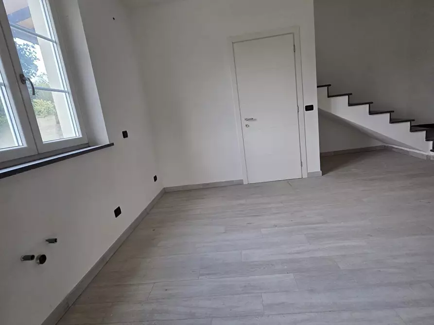 Immagine 44 di Villa in vendita  a Capannori