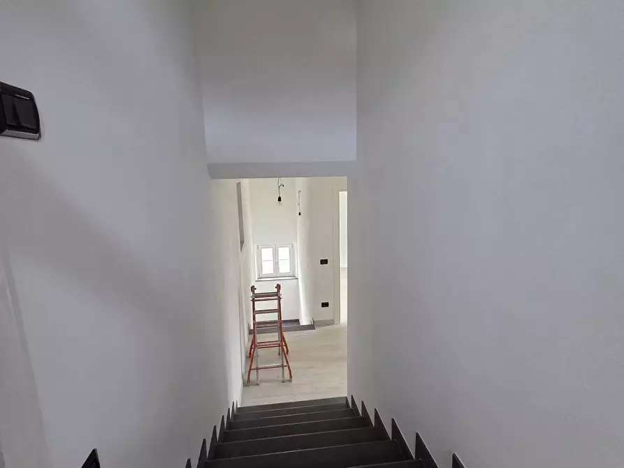 Immagine 22 di Villa in vendita  a Capannori