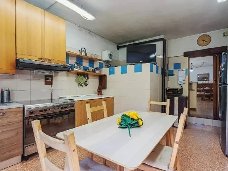 Immagine 11 di Rustico / casale in vendita  a Casciana Terme Lari