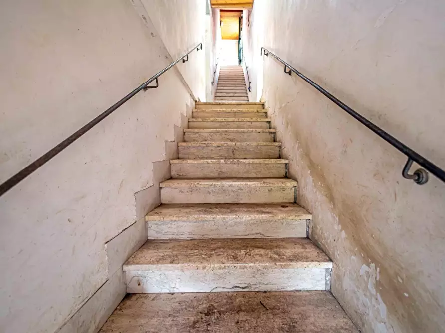 Immagine 52 di Rustico / casale in vendita  a Casciana Terme Lari