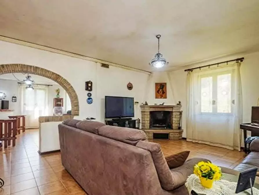 Immagine 42 di Rustico / casale in vendita  a Casciana Terme Lari