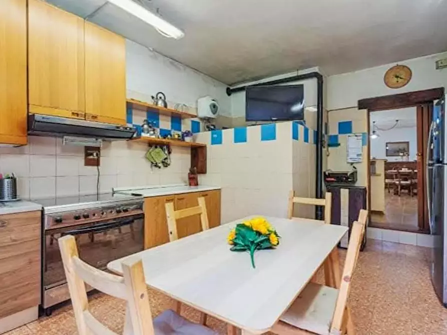 Immagine 38 di Rustico / casale in vendita  a Casciana Terme Lari